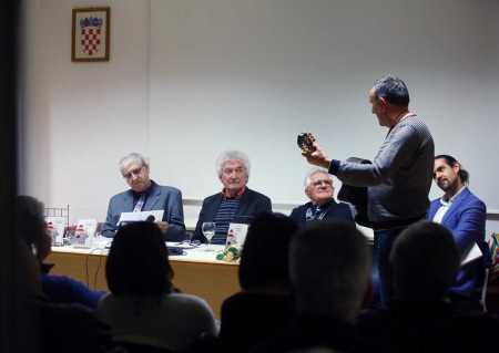 Promotion of the book Ne zaboravi se smijati (Don't Forget to Laugh)